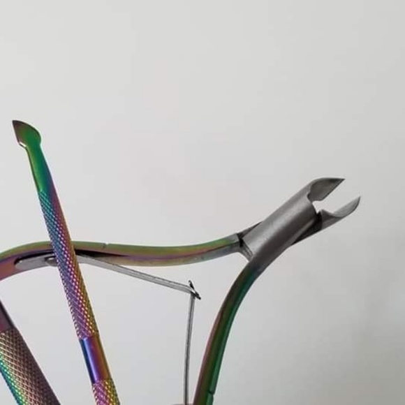 Nail Set - Picture 3 of 3